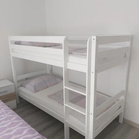 Apartman Maslov Apartment Duce